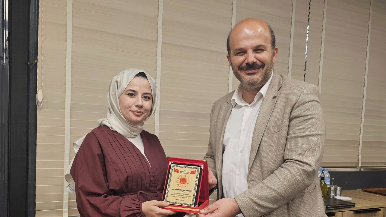 İvrindi’de Hukukçulara Veda Yemeği
