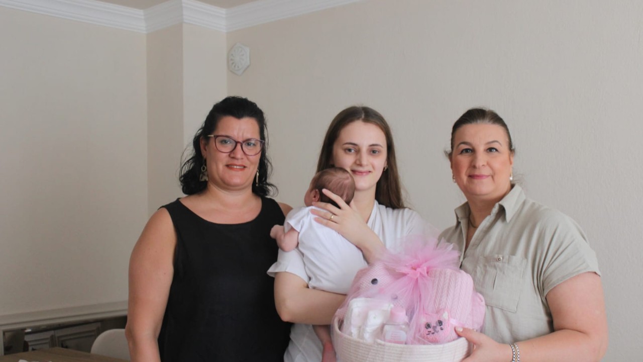 Susurluk’ta “Hoş Geldin Bebek” Ziyaretleri Devam Ediyor