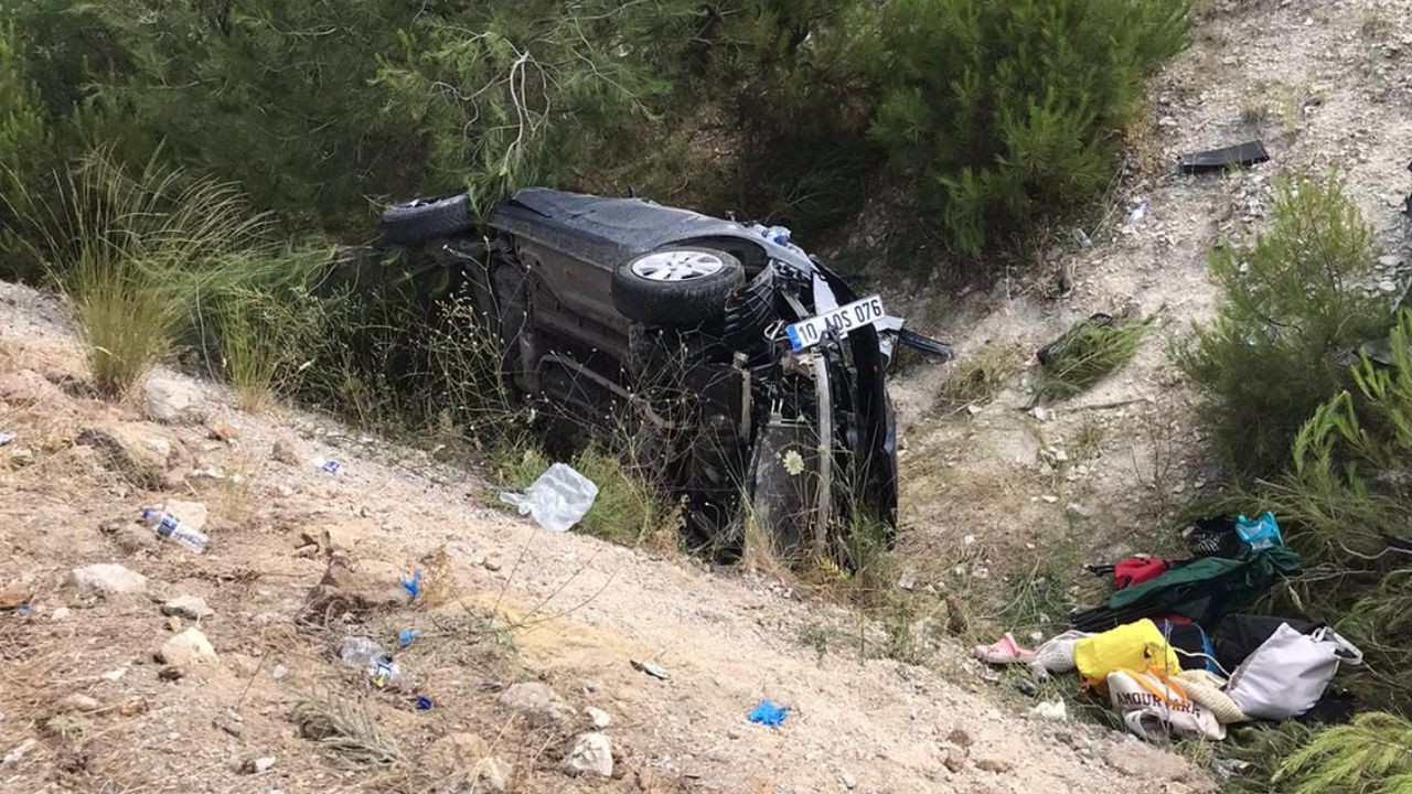 Bigadiç-Balıkesir Karayolunda Kaza: 5 Yaralı