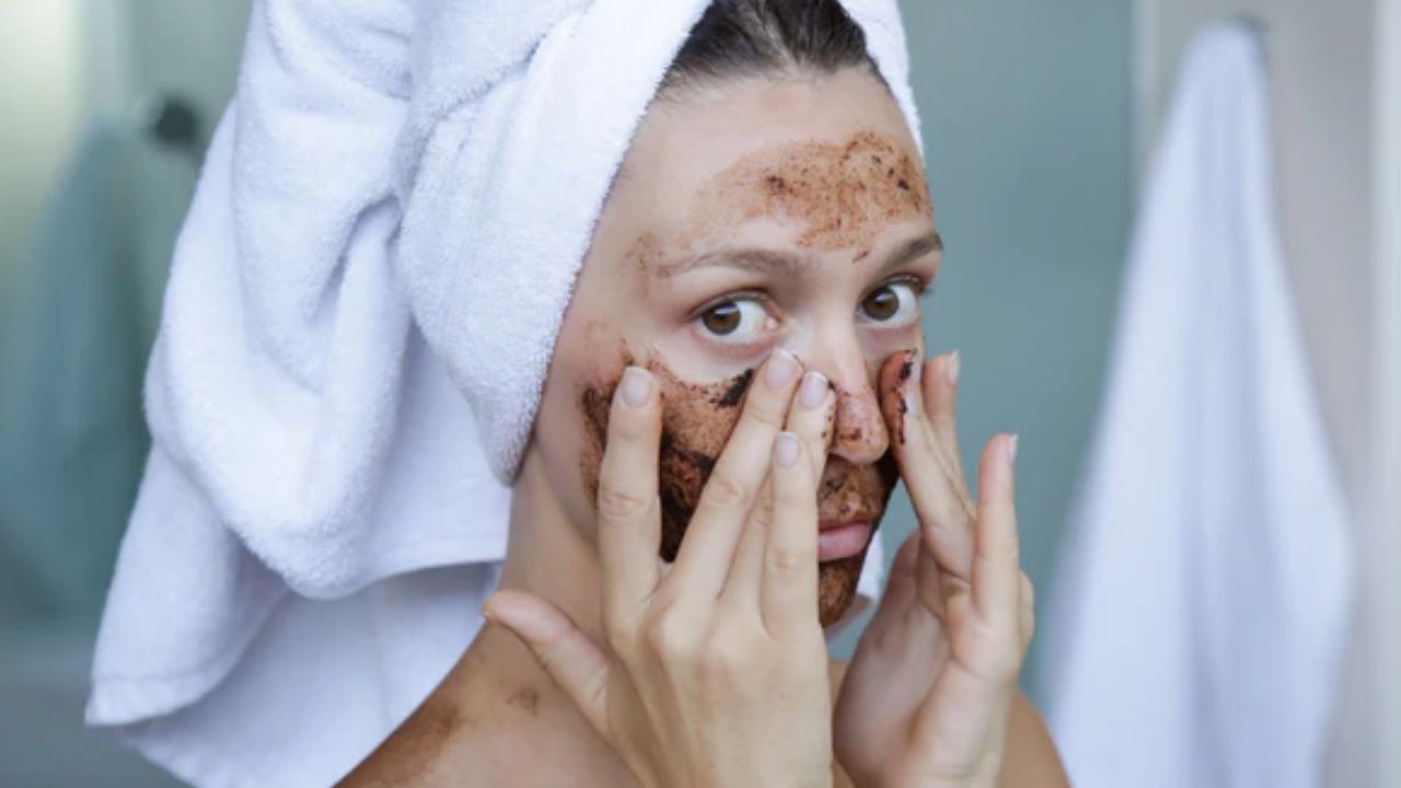 Balıkesir'de Bakım Trendi: Zeytin Çekirdeği Scrub