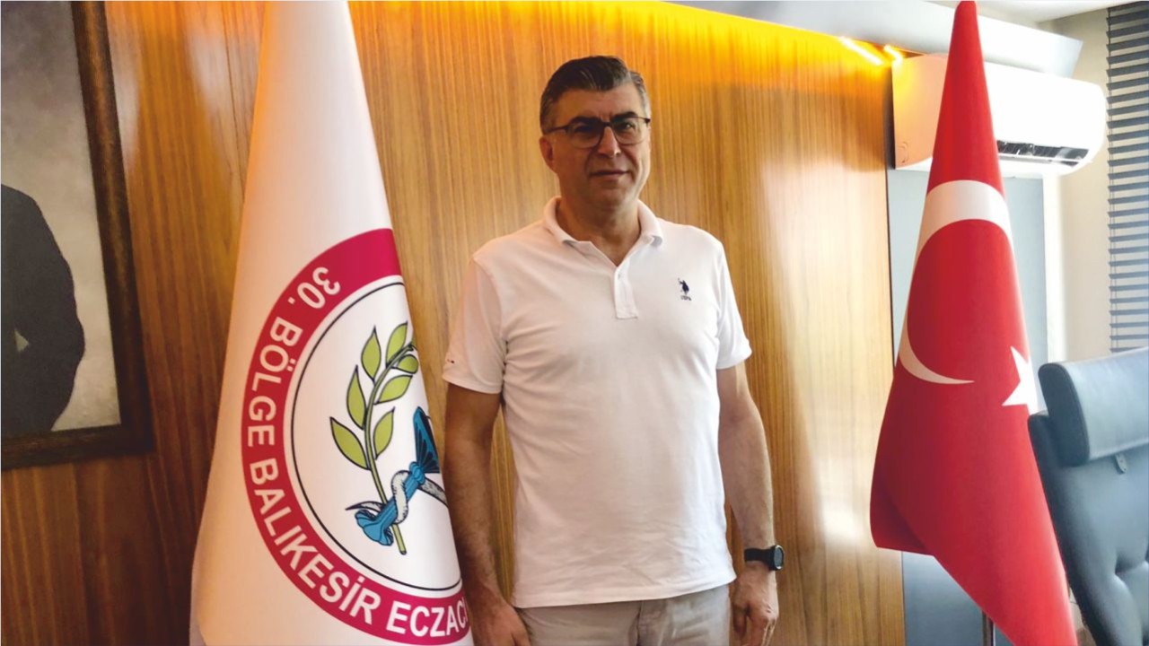 Eczacı Göksel Gümüş: “Bir Protez Yapıştırıcısı, Bir Hayatın Onurudur”