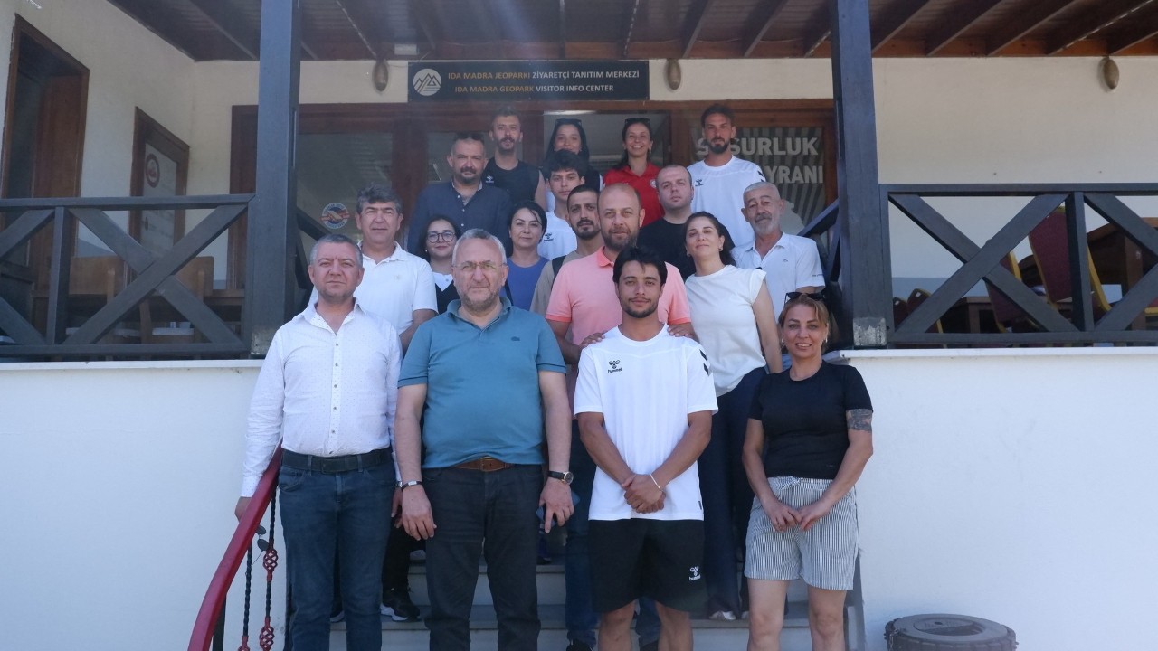 Susurluk’ta Kurs Çalışmaları Masaya Yatırıldı