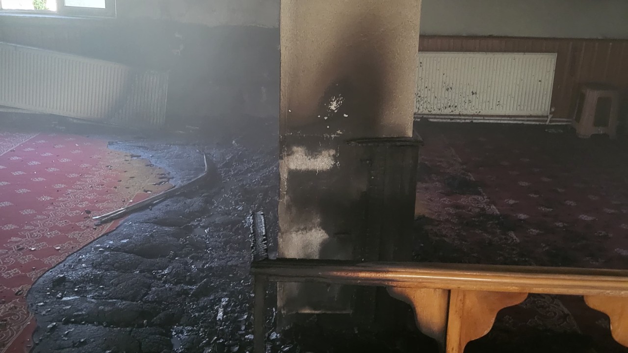 Manyas'ta Cami Yangını Korkuttu