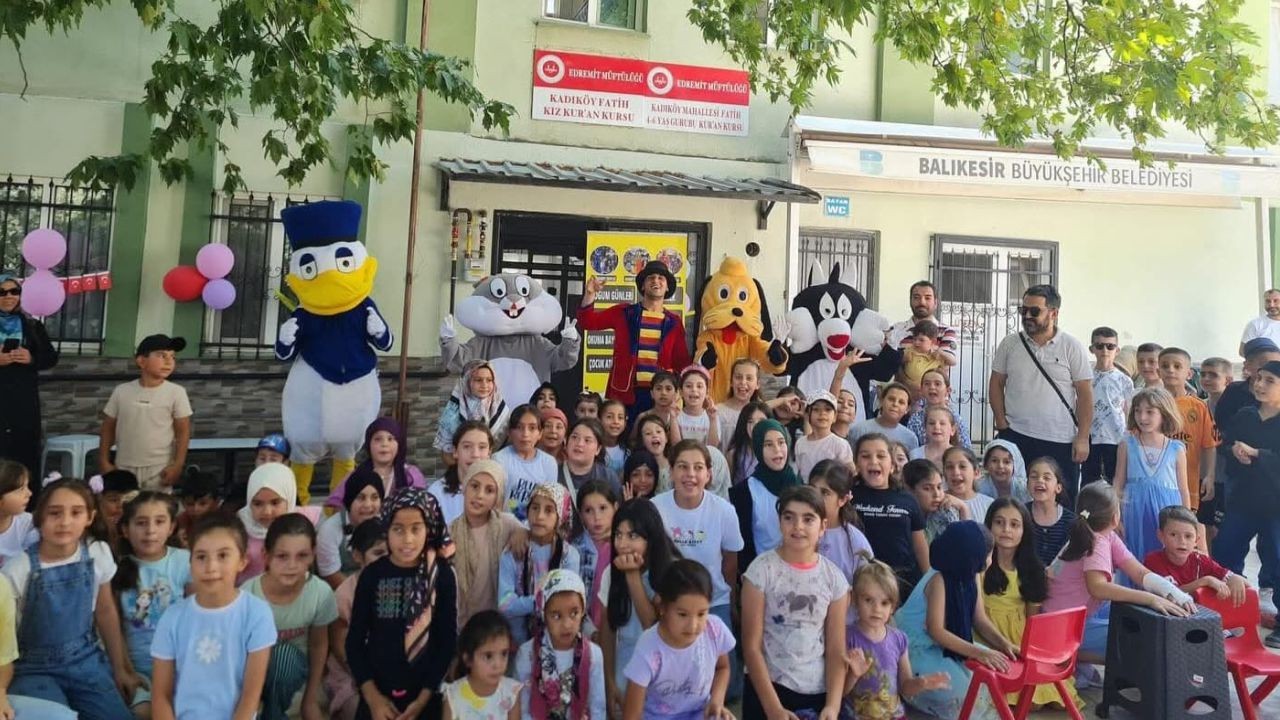 Edremit'te Camiiler, Çocuk Sesleriyle Şenleniyor