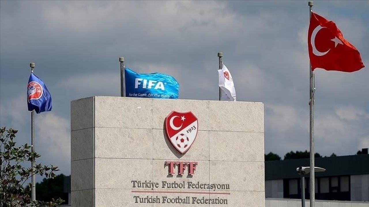 TFF açıkladı: ''Passolig dönemi sona erdi, Süper Lig maçlarına kimlikle girilebilecek''