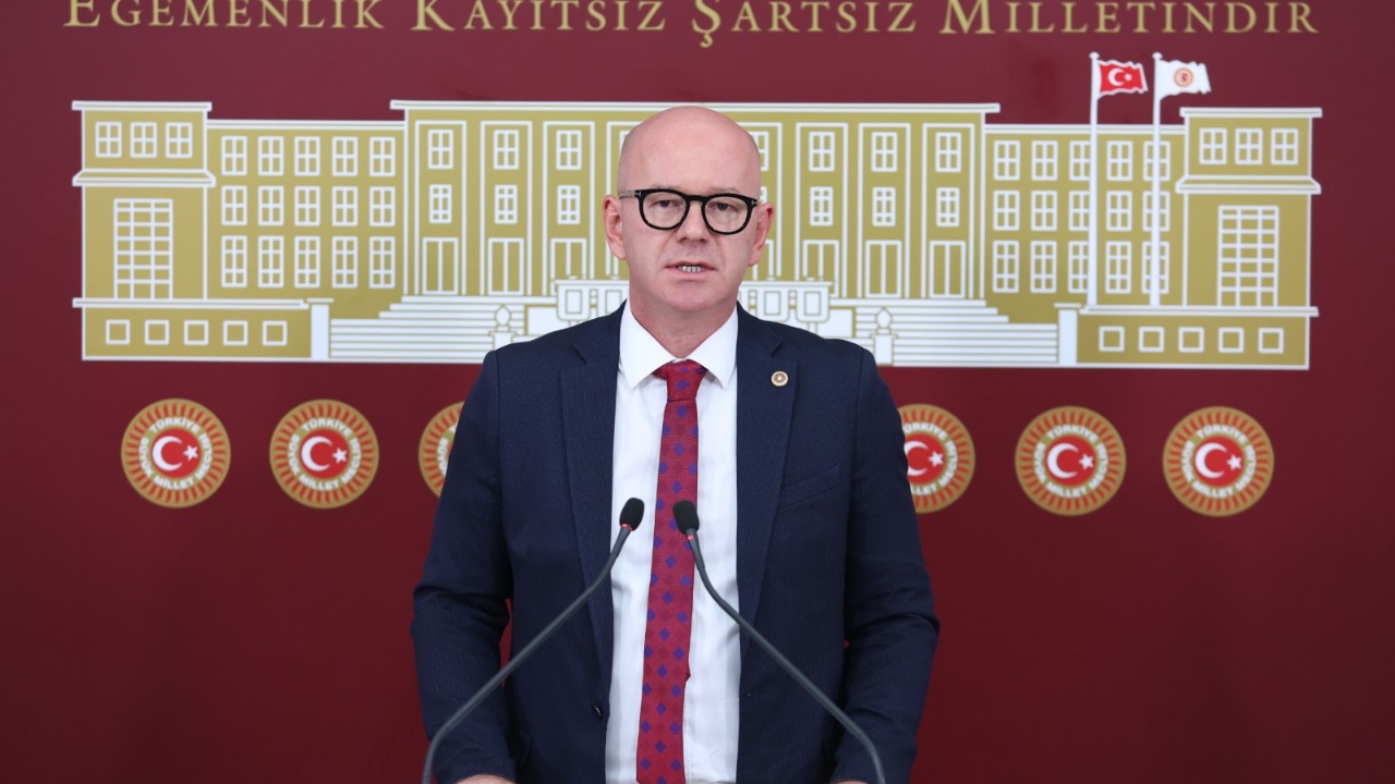 CHP’li Sarı’dan İktidara Tepki: Adalet Sopasıyla Zulüm Yapıyorlar