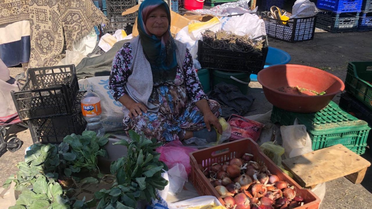 Süt Ucuz, Yem Zamlı: Pazarcı Dertli!