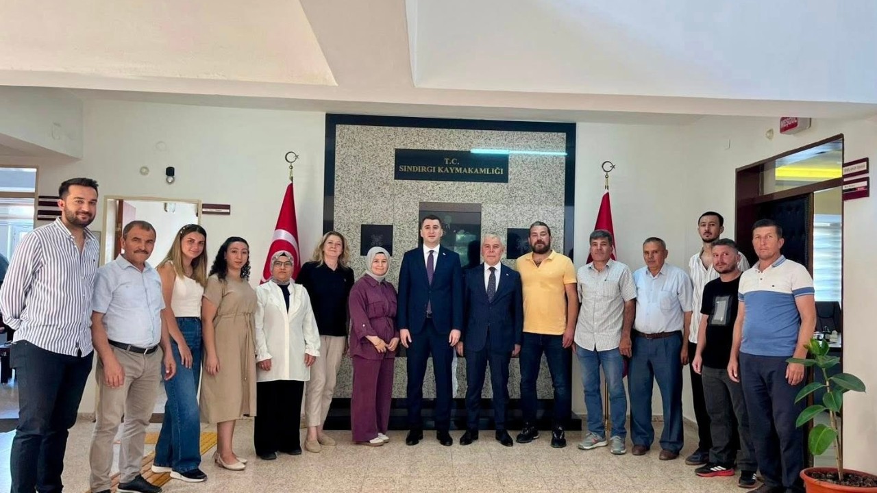 Yeni Kaymakama İlk Ziyaret AK Parti’den