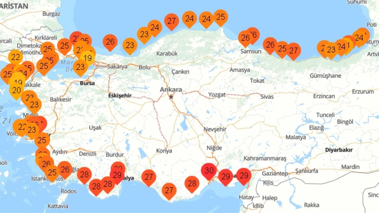 Balıkesir'de Deniz Suyu Sıcaklıkları 25 Dereceyi Aştı