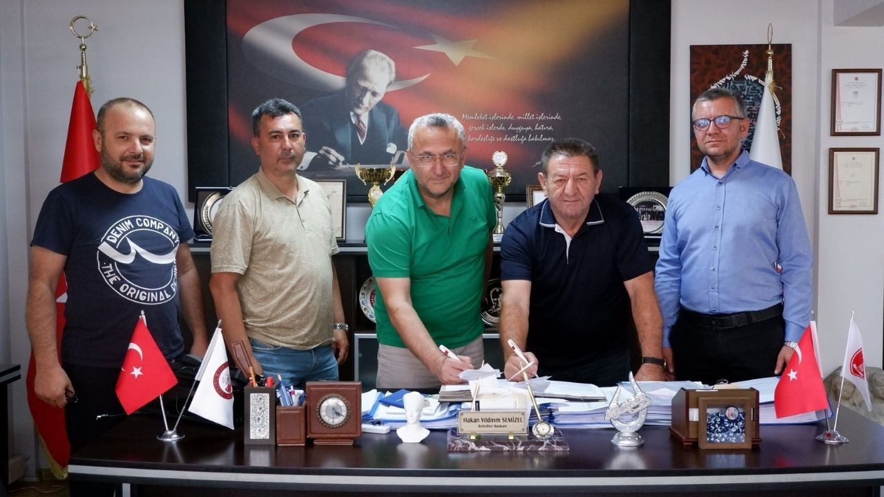 Susurluk’ta kadrolu işçilerin toplu iş sözleşmesi tamamlandı