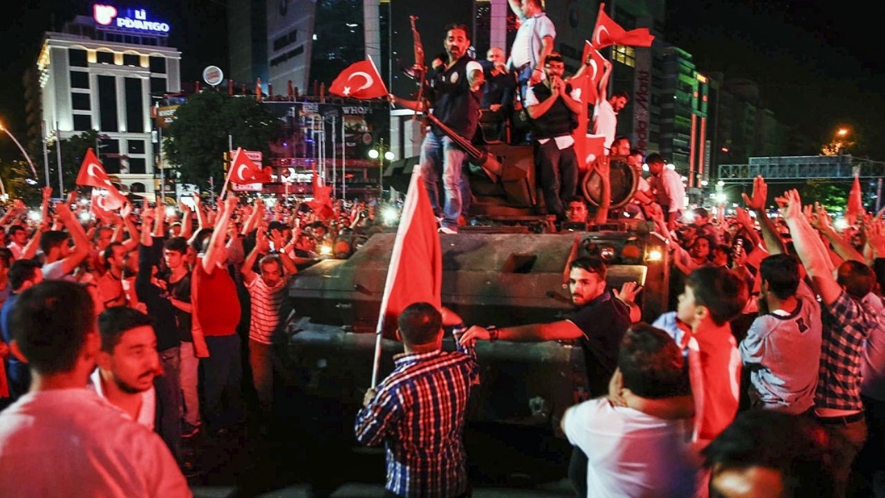 15 Temmuz’a Özel Kısa ve Etkileyici Mesajlar 2025