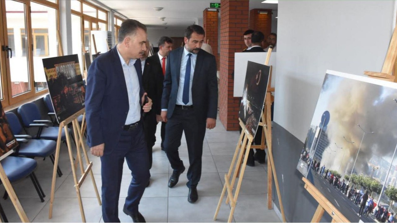 Milletin Direnişi Fotoğraflarla Anlatıldı