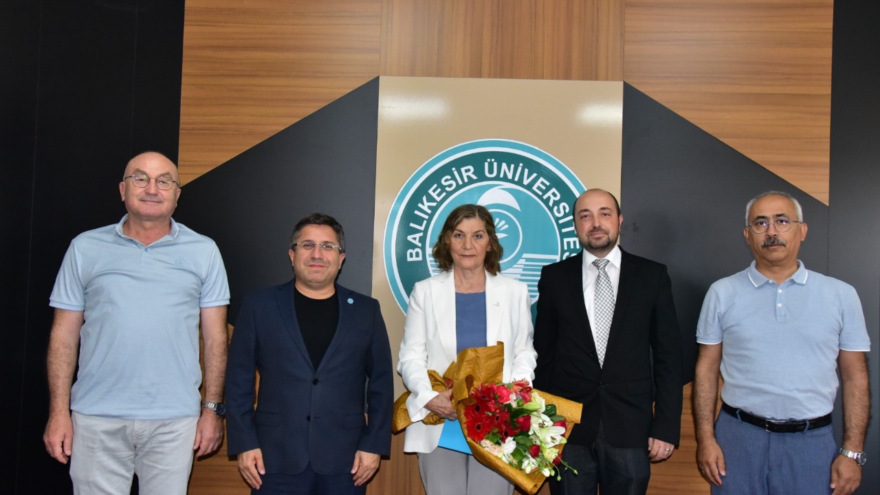 BAÜN Mimarlık Fakültesi’nde Devir Teslim Töreni