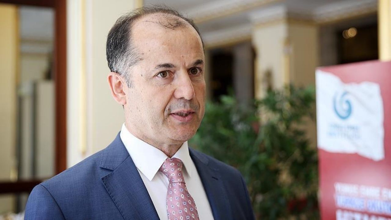 Şeref Ateş Kimdir? Yunus Emre Enstitüsü Eski Başkanı Neden Gözaltına Alındı?