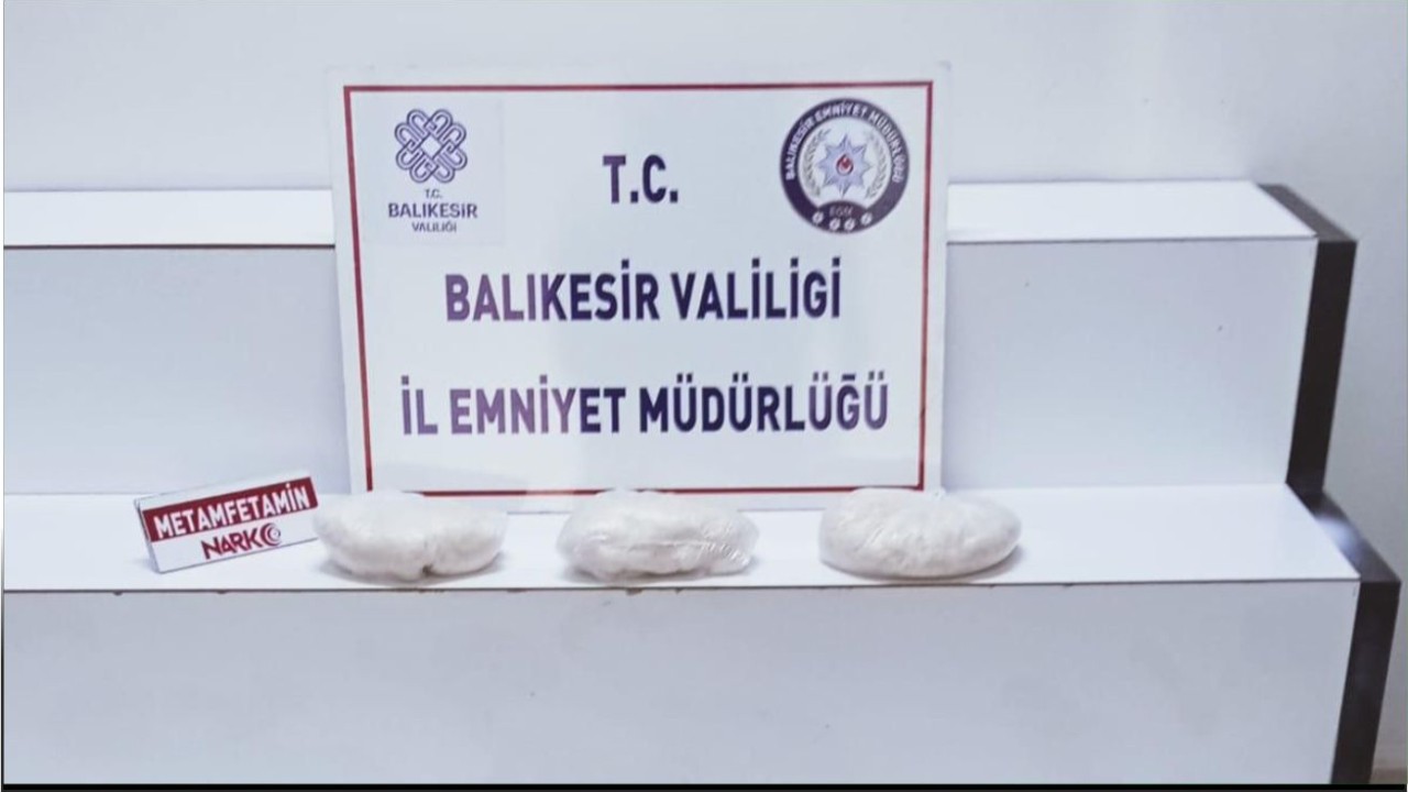 Edremit'te Kilolarca Metamfetamin Ele Geçirildi