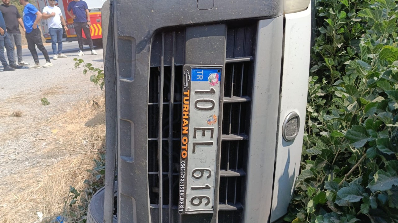 Susurluk’ta Çift Taraflı Trafik Kazası!
