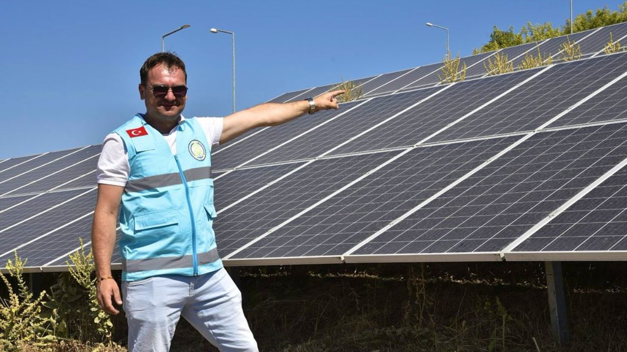 Dursunbey Belediyesi Güneşten Kazanıyor, Halk İçin Harcıyor