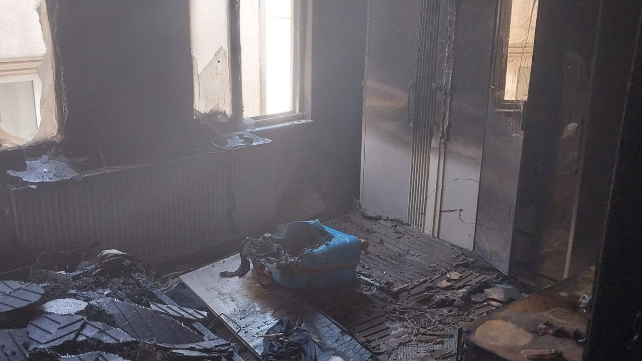 Balıkesir İtfaiyesi Bursa’da Ev Yangınına Müdahale Etti