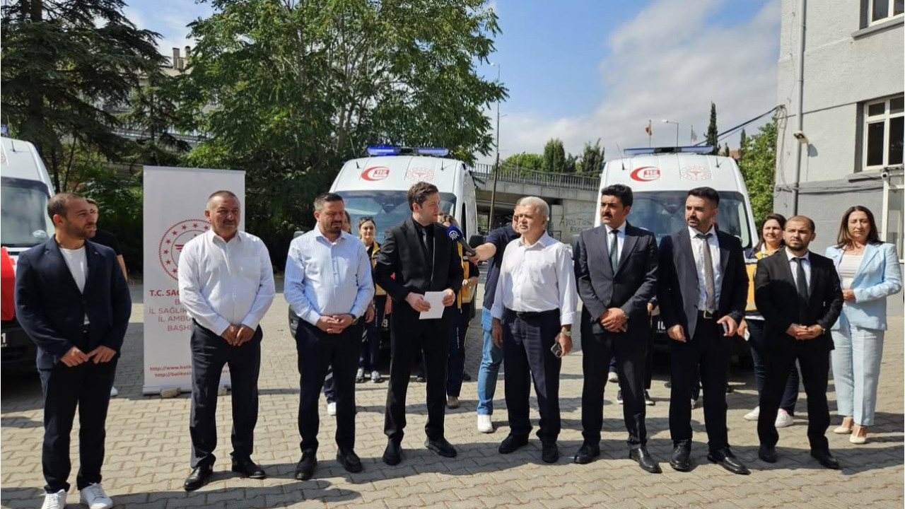 Balıkesir'de 4 yeni ambulans göreve başladı