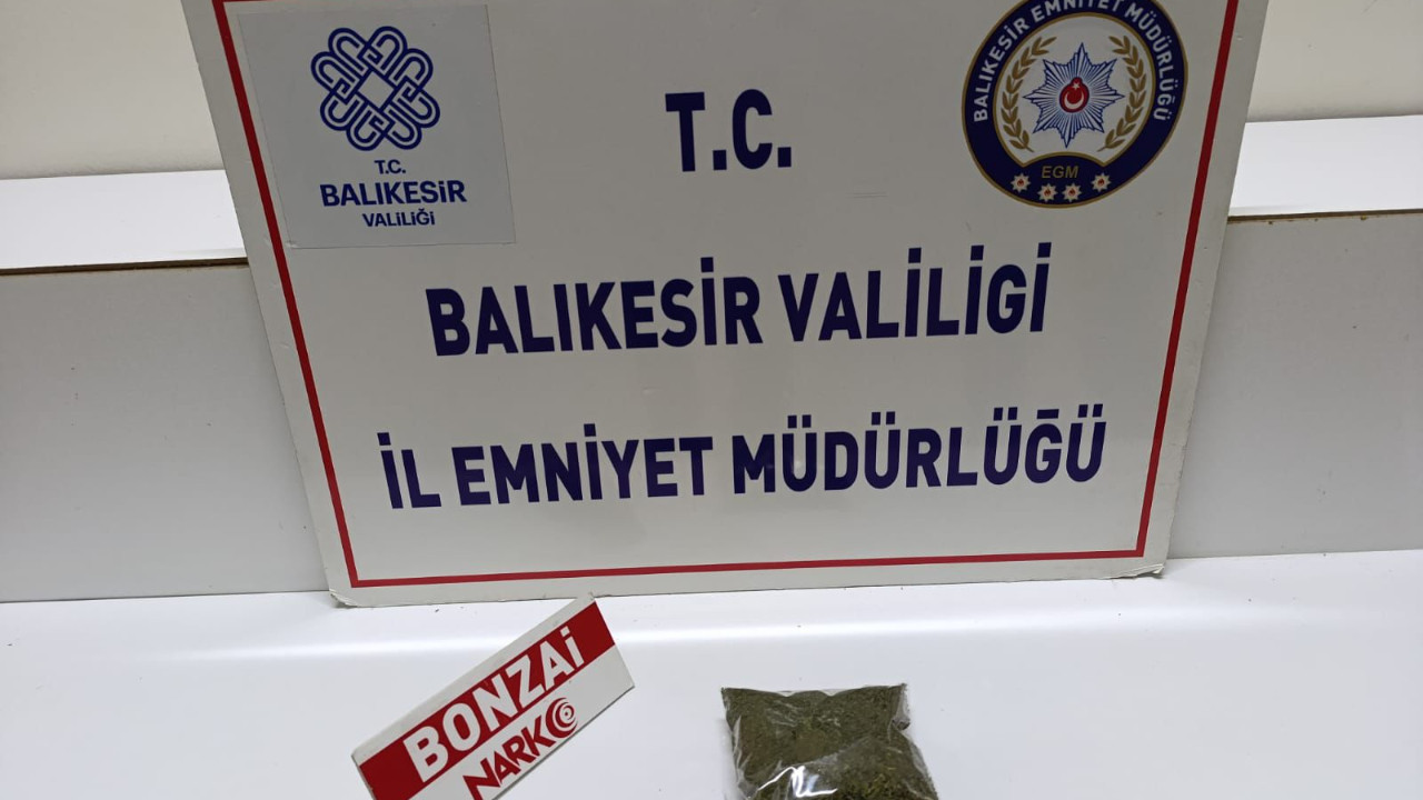 Edremit’te Ne Yakalandı Şüpheli Hareketler Ekipleri Harekete Geçirdi