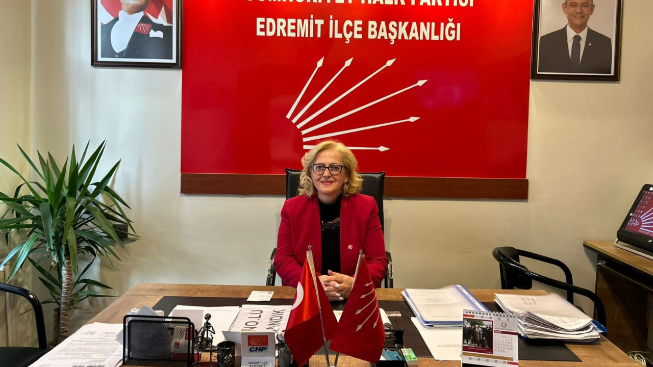 CHP Edremit Kadın Kolları Başkanı Toplamaoğlu: “Kadın Cinayetleri Münferit Değil, Politiktir!”