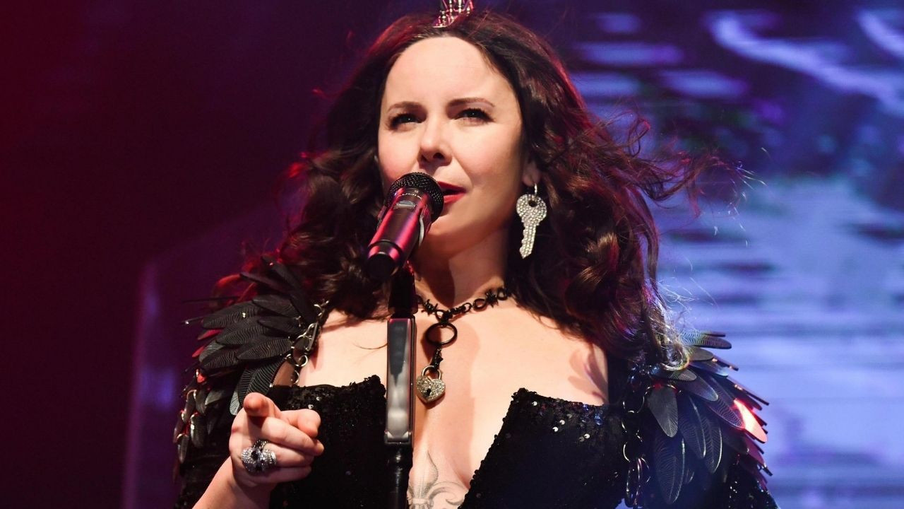 Şebnem Ferah Sahnelerde! “Rock’ın Kraliçesi” Geri Dönüyor