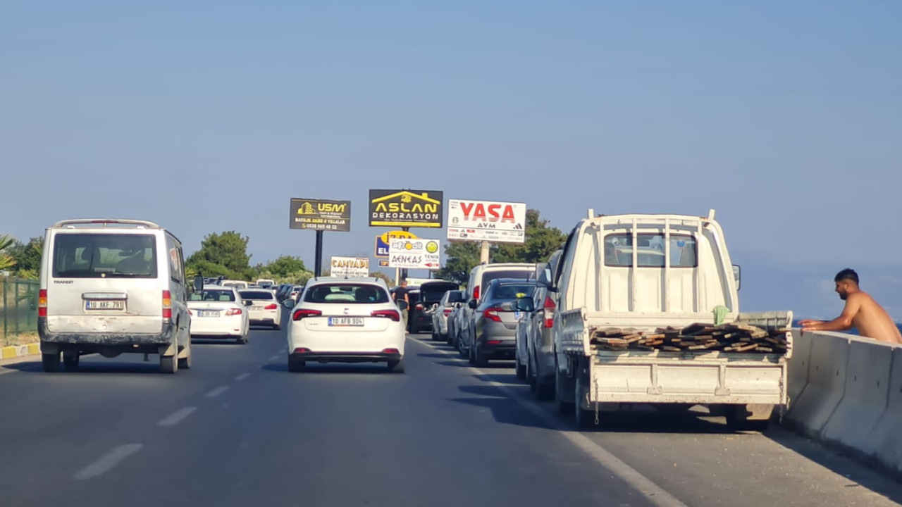 Edremit E-87 Karayolu’nda Kaza ‘Geliyorum’ Diyor