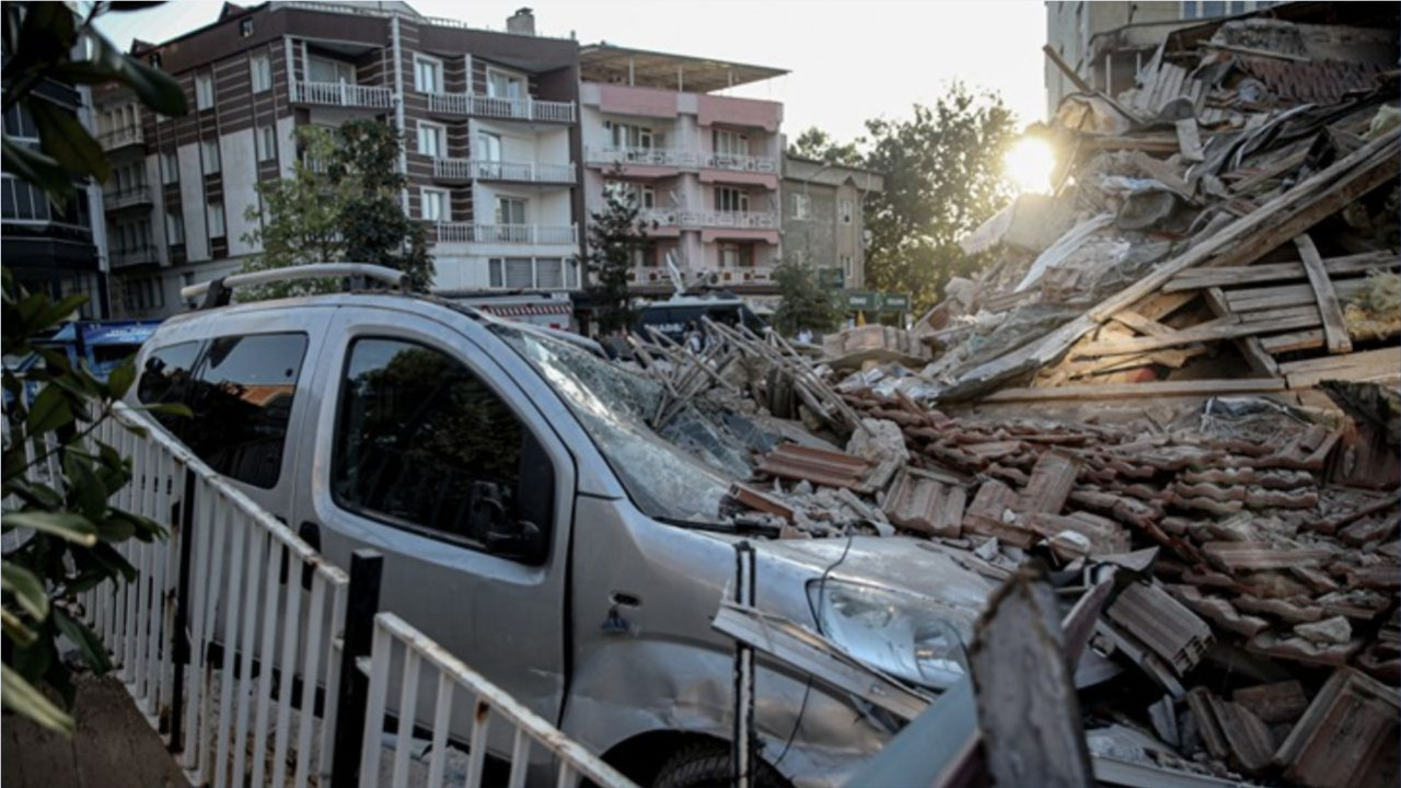 Sındırgı 6.1’lik Depremin Ardından 786 Kez Sallandı