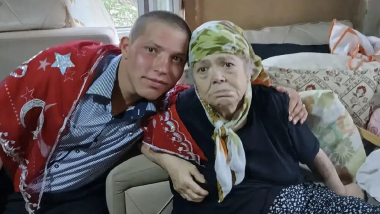Sinoplu asker İbrahim Çetin’in Anneannesi Hayatını Kaybetti