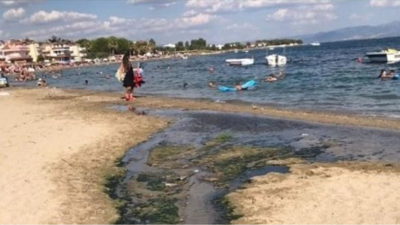 Güre’de Lağım Kokusu Alarmı