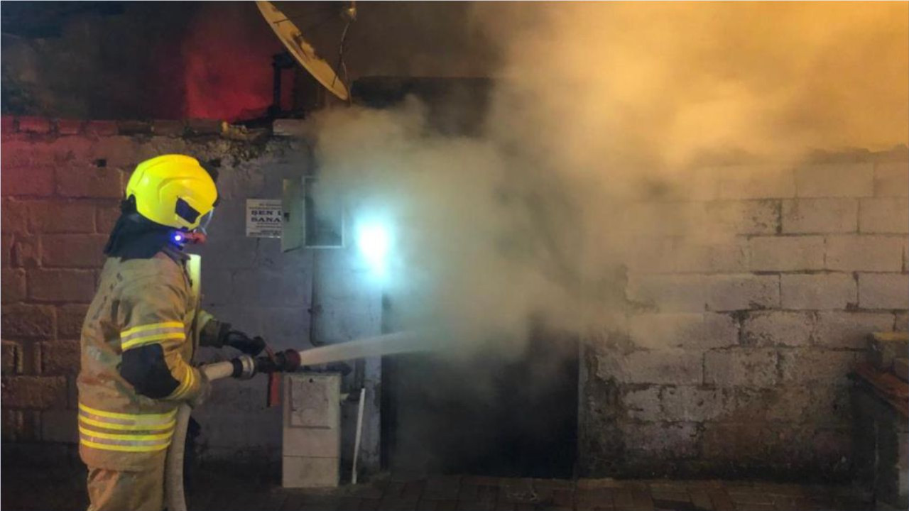 Gönen’de Ev Yangını Paniğe Neden Oldu: Can Kaybı Yok, Maddi Hasar Var