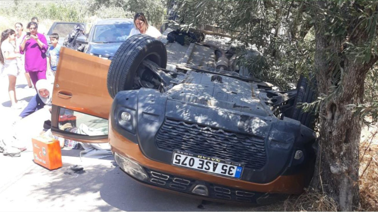 Erdek’te Kaza: Dönüş Yaparken Takla Attı 5 Yaralı Var