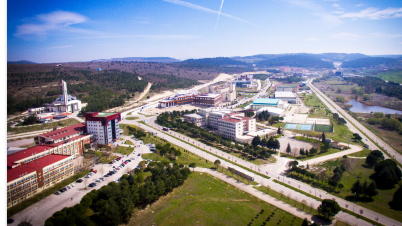 Balıkesir'de Öğrenciler Yurt Arayışında 2025