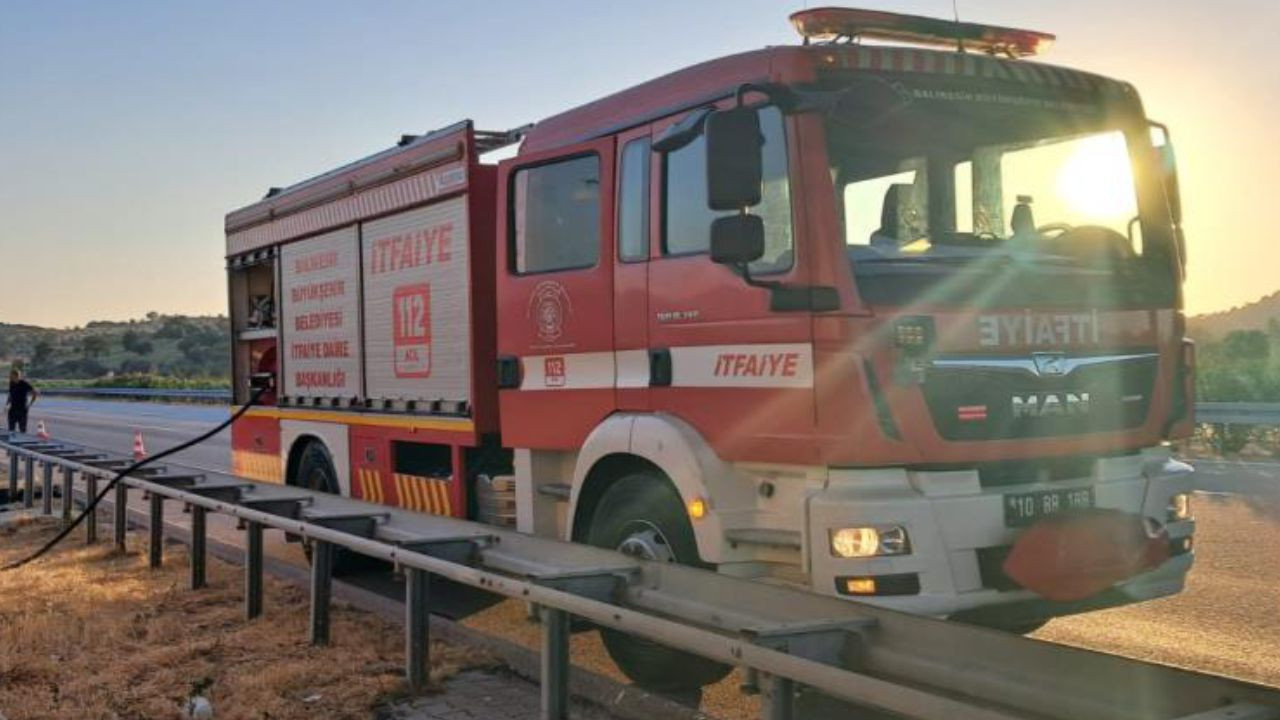Balıkesir Otoyolunda Alev Paniği: Otluk Alanda Yangın