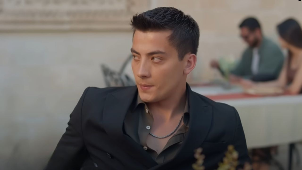 Uzak Şehir’in Kaya’sı: ''Tatil Yeter, Git Çalış''