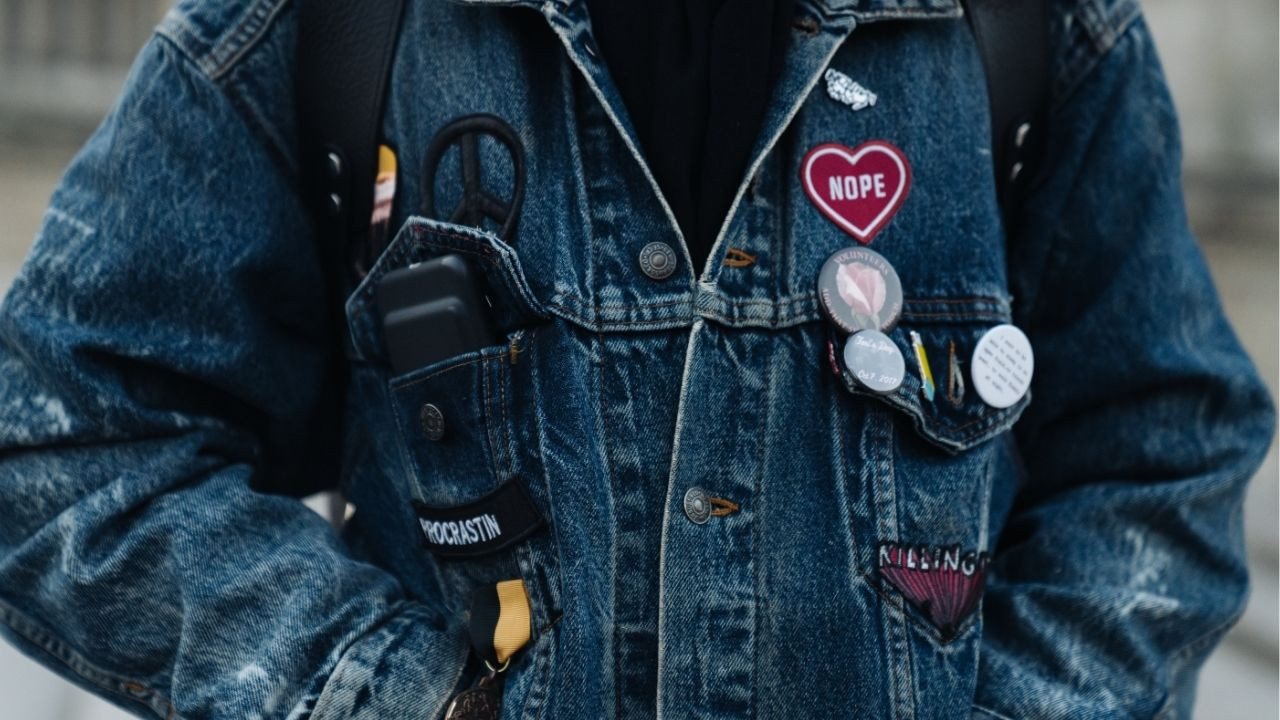 Serin Akşamların Kurtarıcısı: Balıkesir’de Kot Ceket Trendleri
