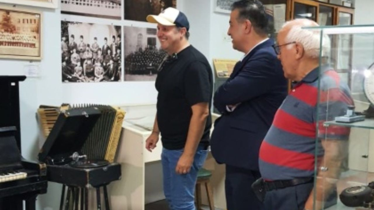 İlker Ayrık’tan Öğrencilere Mesaj: “Bu Liseyi Seçebilirsiniz”