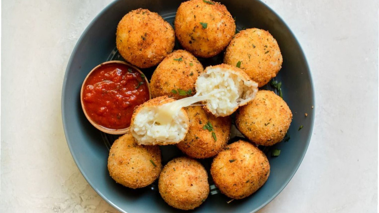 Çıtır Cheddarlı Patates Topu Tarifi