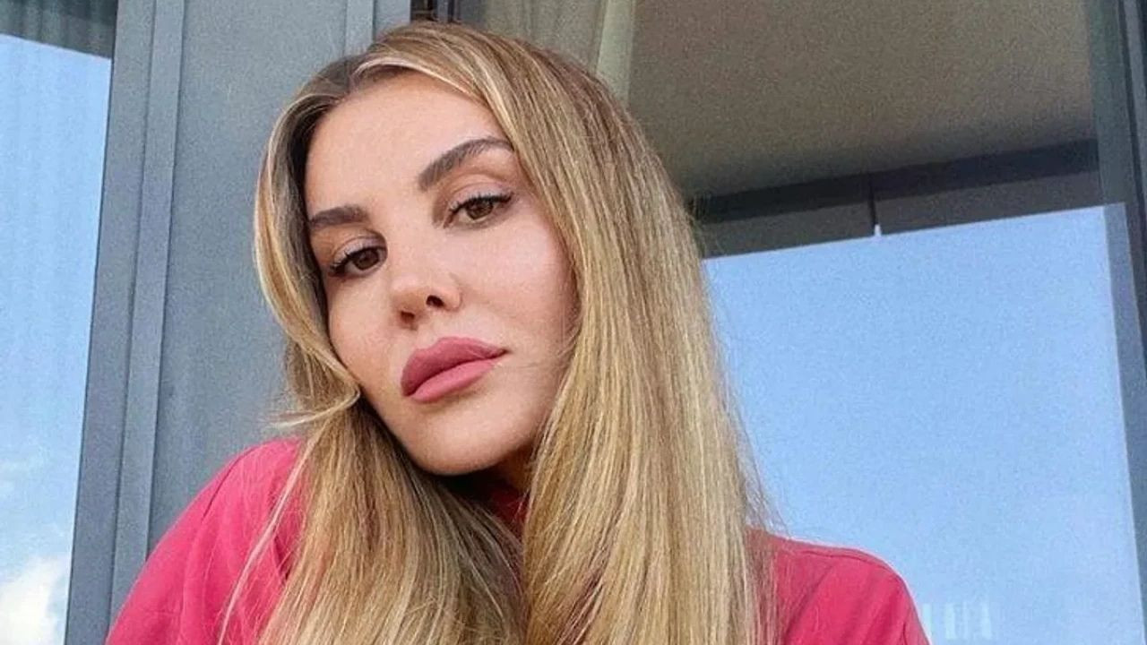 Eda Erol Kimdir? Eda Erol Kaç Yaşında, Nereli? Eda Erol'un Eşi Kim?