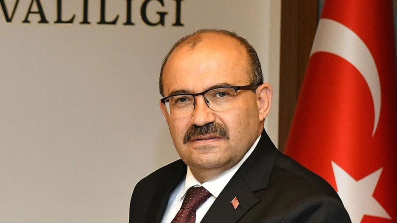 Vali Ustaoğlu’ndan 30 Ağustos Zafer Bayramı Mesajı