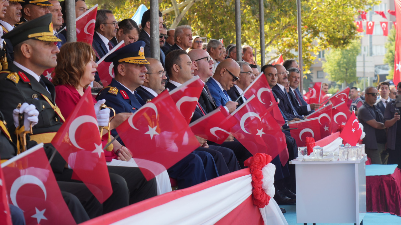 Balıkesir'de 30 Ağustos Bayramı coşkusu