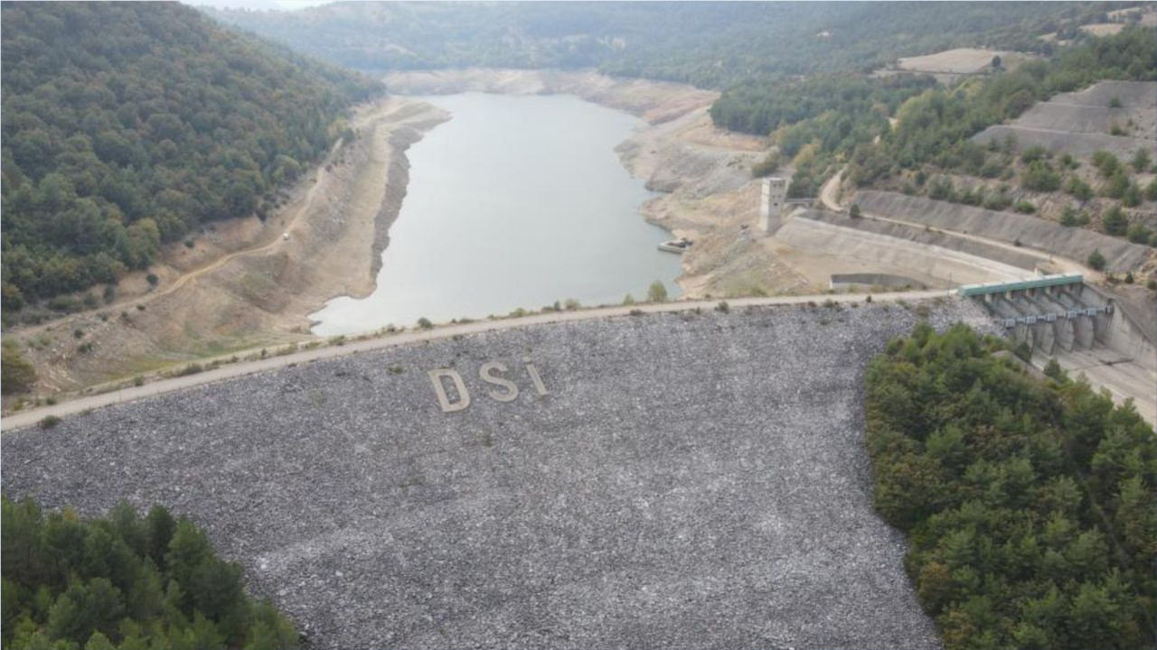 Balıkesir'de Bu Barajda Su Kıtlığı Yaşanıyor