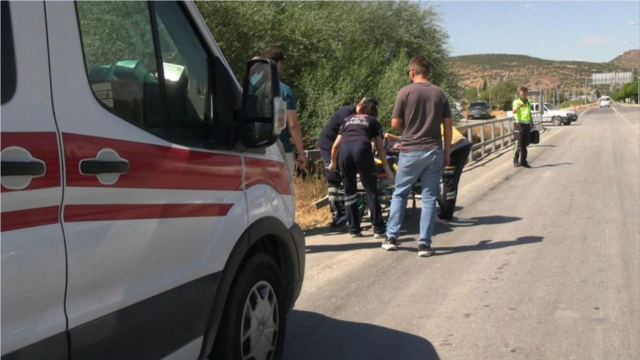 Balıkesir Işıklı Kavşakta Korkutan Kaza