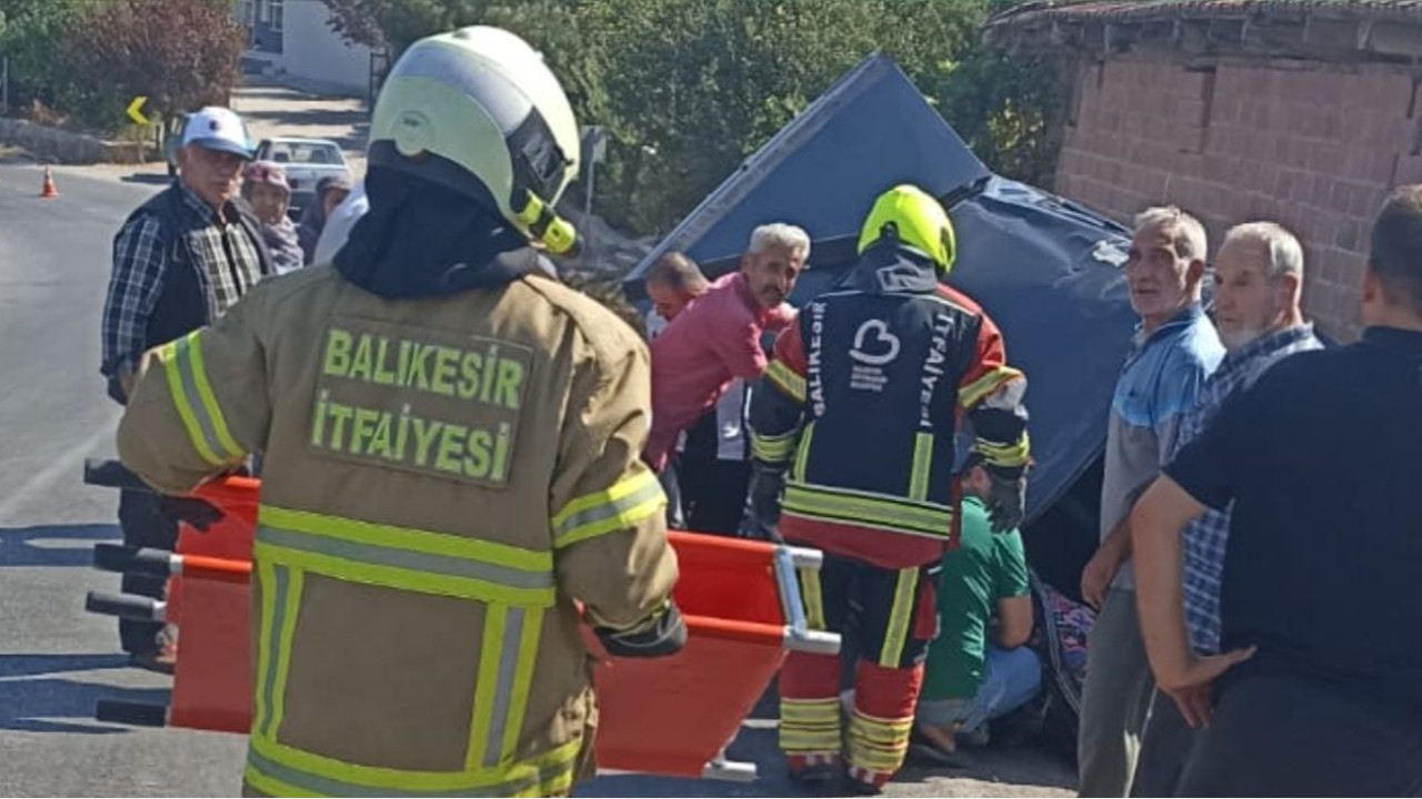 Balıkesir'de Korkuç Kaza: Araç Takla Atarak Durdu