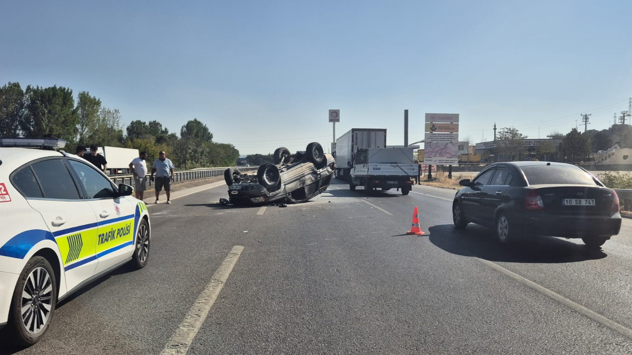 Balıkesir-Bursa Kara Yolunda Kaza: 2 Yaralı