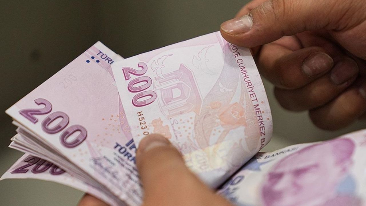 Memur ve Emeklinin Zam Tablosu Belli Oldu