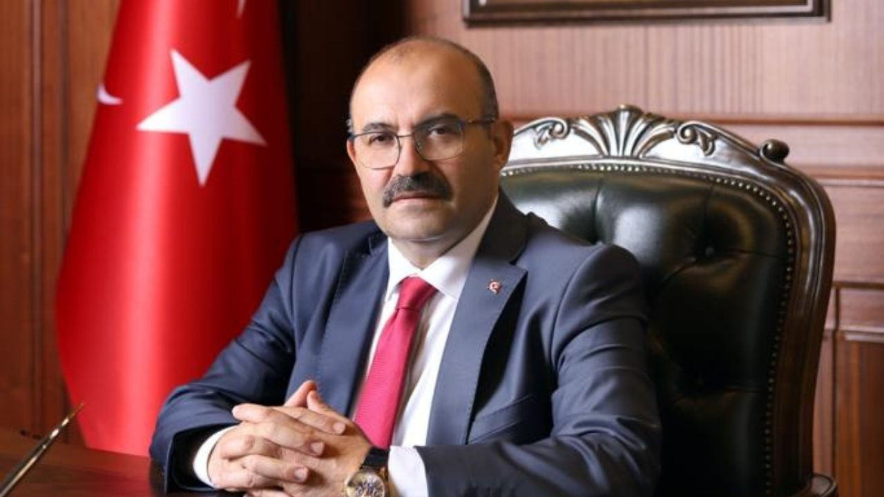 Vali Ustaoğlu: "Millet İradesi, Kuvayi Milliye Ruhunda Vücut Buldu"