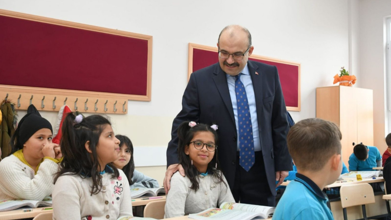 Vali Ustaoğlu’ndan 2025-2026 Eğitim Öğretim Yılı Mesajı