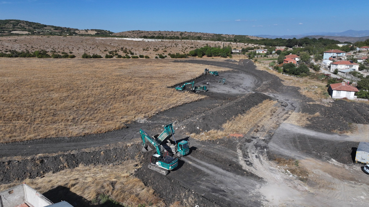 Balıkesir Sındırgı'da Gölcük Göleti İçin Islah Çalışması