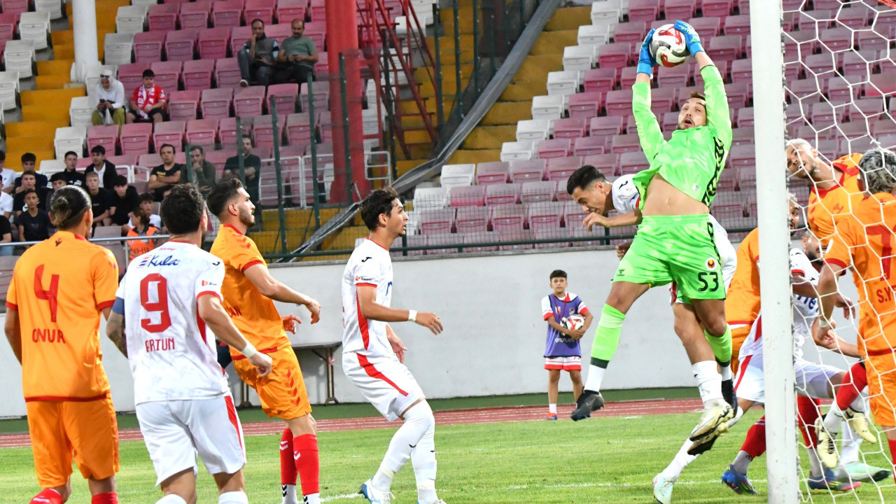Balıkesirspor Tire 2021 FK'ya 2-1 Yenildi
